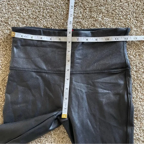 Spanx Faux Leather Leggings Women’s M Black Moto Shiny Textured Skinny 2437 - Picture 11 of 14